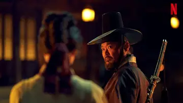 Zasłona к сериалу "Kingdom" #1401730
