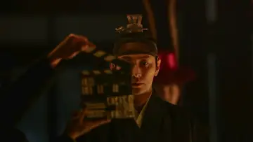 Zasłona к сериалу "Kingdom" #1401734