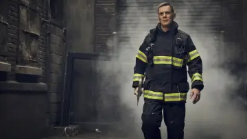 Zasłona к сериалу "9-1-1" #1318527