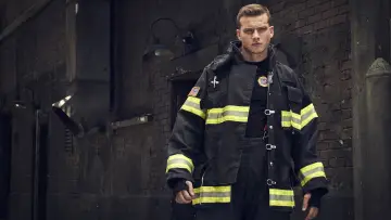 Zasłona к сериалу "9-1-1" #1318537
