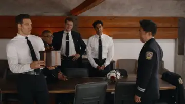 Zasłona к сериалу "9-1-1" #1318571