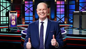Zasłona do serialu "Hard Quiz" #1224372