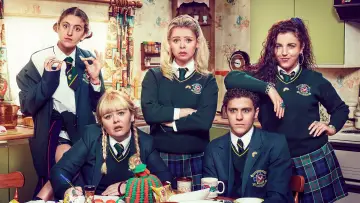 Zasłona к сериалу "Derry Girls" #1428017