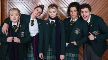 Zasłona к сериалу "Derry Girls" #1428021