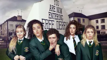 Zasłona к сериалу "Derry Girls" #1428029