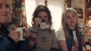 Zasłona к сериалу "Derry Girls" #1428037