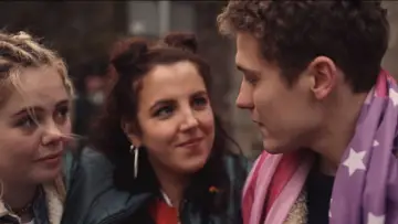 Zasłona к сериалу "Derry Girls" #1428041