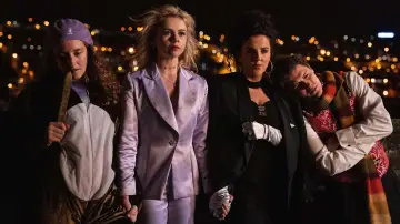 Zasłona к сериалу "Derry Girls" #1428053