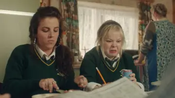Zasłona к сериалу "Derry Girls" #1428071