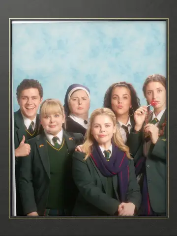 Plakat к сериалу "Derry Girls" #1428107