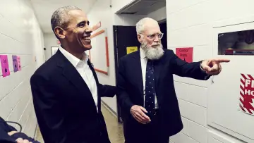 Zasłona к сериалу "Mojego następnego gościa nie trzeba nikomu przedstawiać – zaprasza David Letterman" #1484100