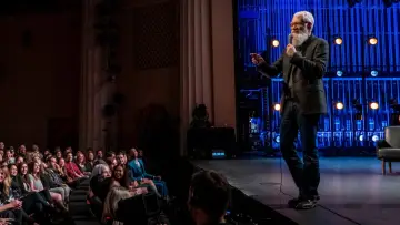 Zasłona к сериалу "Mojego następnego gościa nie trzeba nikomu przedstawiać – zaprasza David Letterman" #1484108
