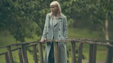Zasłona do serialu "Requiem" #1854482