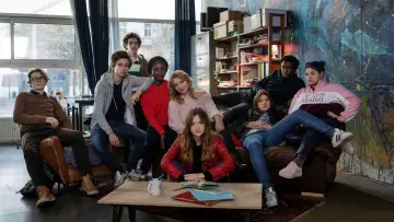 Zasłona к сериалу "SKAM France" #1359775