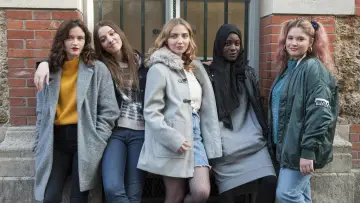 Zasłona к сериалу "SKAM France" #1359784