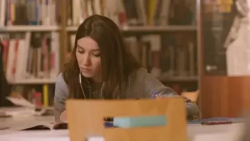 Zasłona к сериалу "SKAM France" #1359799