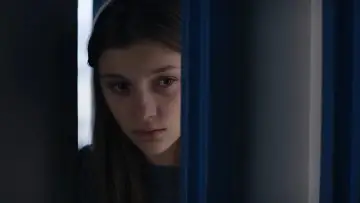 Zasłona к сериалу "SKAM France" #1359800