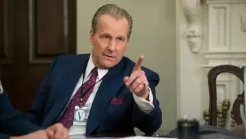Zasłona do serialu "The Looming Tower" #1666473