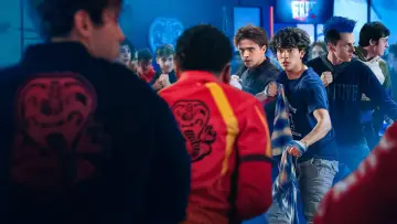 Zasłona к сериалу "Cobra Kai" #1292465