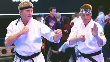 Zasłona к сериалу "Cobra Kai" #1292473