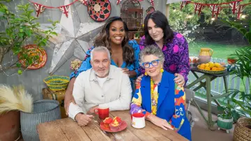 Zasłona do serialu "The Great Celebrity Bake Off for Stand Up To Cancer" #1537212