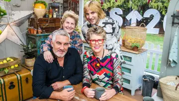 Zasłona do serialu "The Great Celebrity Bake Off for Stand Up To Cancer" #1537215