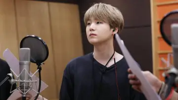 Zasłona к сериалу "달려라 방탄!" #1396641