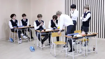 Zasłona к сериалу "달려라 방탄!" #1396649