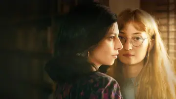 Zasłona к сериалу "Genialna przyjaciółka" #1362956