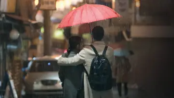 Zasłona к сериалу "Something in the Rain" #1399942