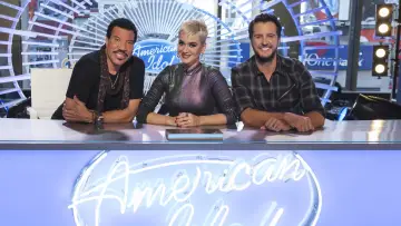 Zasłona к сериалу "American Idol" #1359896