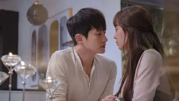 Zasłona do serialu "Lovely Horribly" #1837150