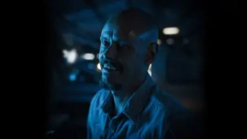 Zasłona к сериалу "Mr Inbetween" #1387463