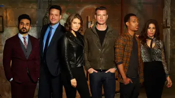 Zasłona к сериалу "Whiskey Cavalier" #1401573
