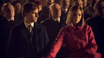 Zasłona do serialu "1983" #1847952