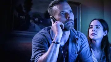 Zasłona к сериалу "Falsa identidad" #1361456
