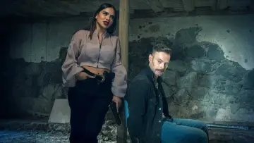 Zasłona к сериалу "Falsa identidad" #1361458