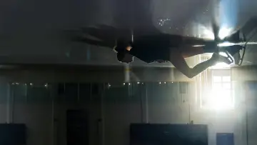 Zasłona к сериалу "Spinning Out" #1459644