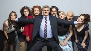 Zasłona do serialu "Μην Αρχίζεις τη Μουρμούρα" #1388673
