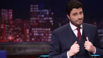 Zasłona do serialu "The Noite com Danilo Gentili" #1329048