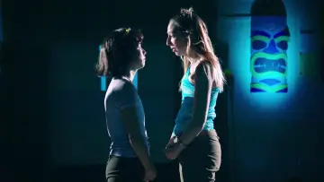 Zasłona к сериалу "PEN15" #1448904