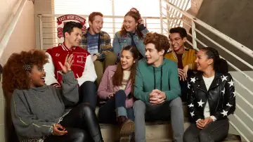 Zasłona к сериалу "High School Musical: Serial" #1360575