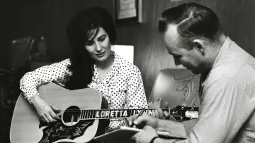 Zasłona do serialu "Country Music" #1853421
