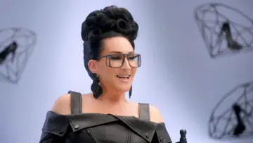 Zasłona к сериалу "Whatcha Packin