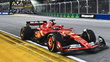 Zasłona к сериалу "Formula 1: Jazda o życie" #1367145