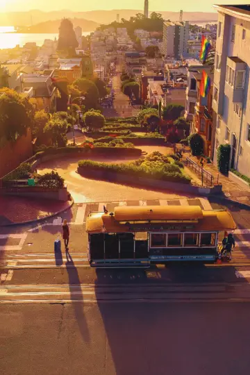 Plakat do serialu "Opowieści z San Francisco" #1688357
