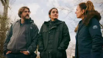 Zasłona к сериалу "La caza" #1506359