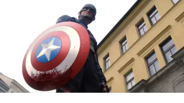 Zasłona к сериалу "Falcon i Zimowy Żołnierz" #1345372