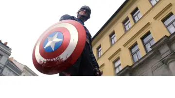 Zasłona к сериалу "Falcon i Zimowy Żołnierz" #1345374