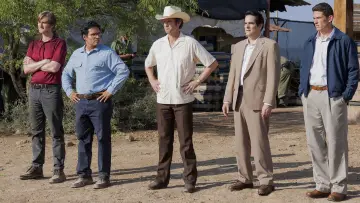 Zasłona к сериалу "Narcos: Meksyk" #1342707